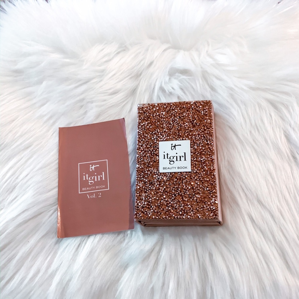 It Cosmetics It Girl Beauty Book